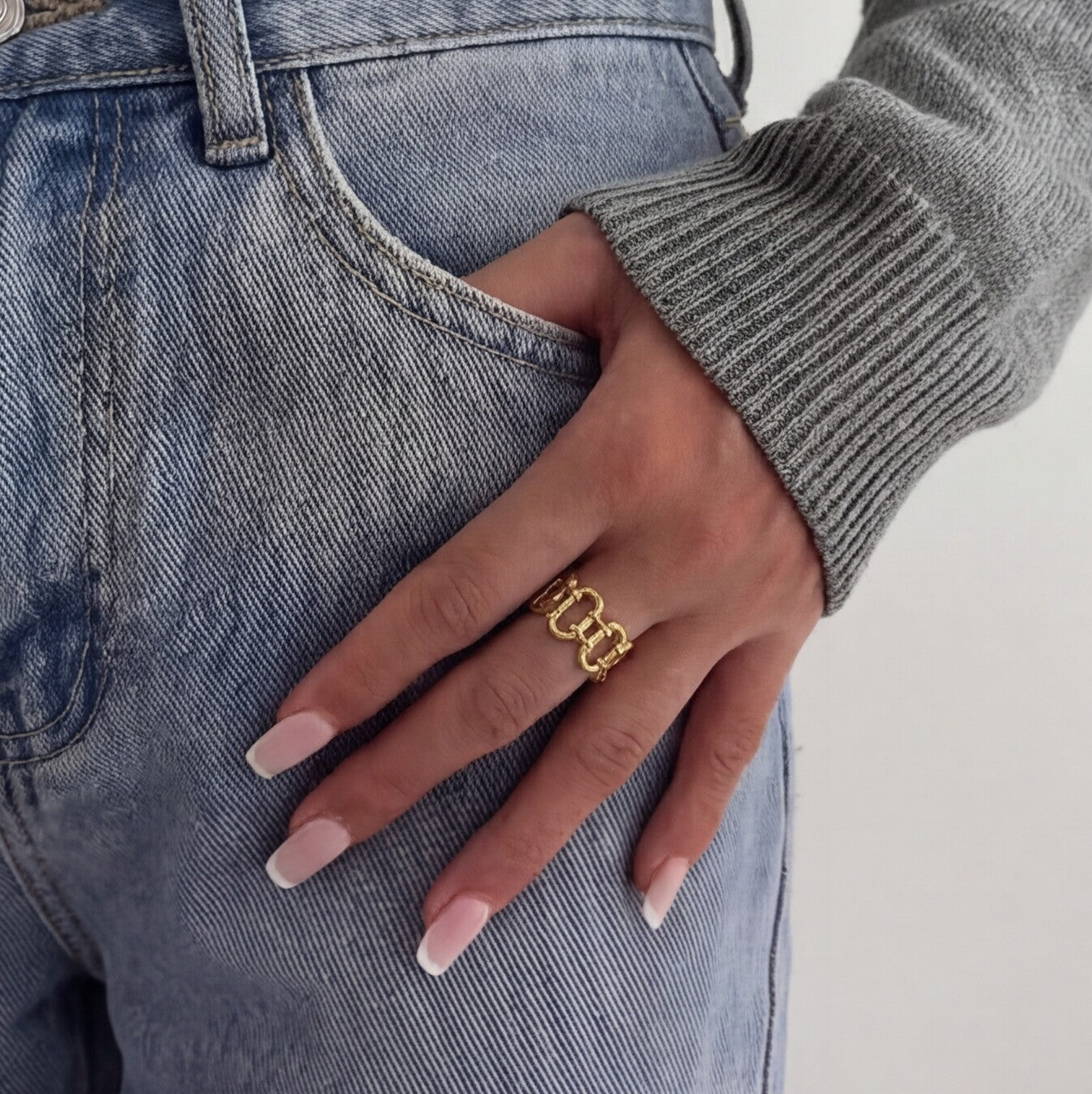 خاتم الهاردوير الدهب