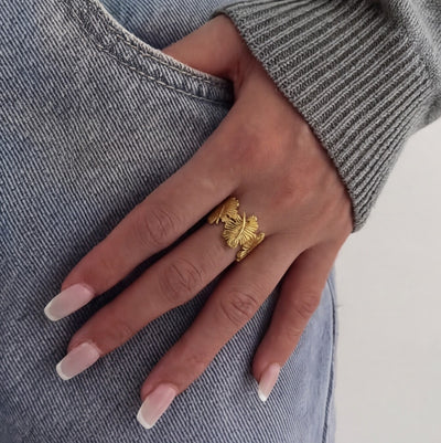 خاتم ورقة المونستيرا