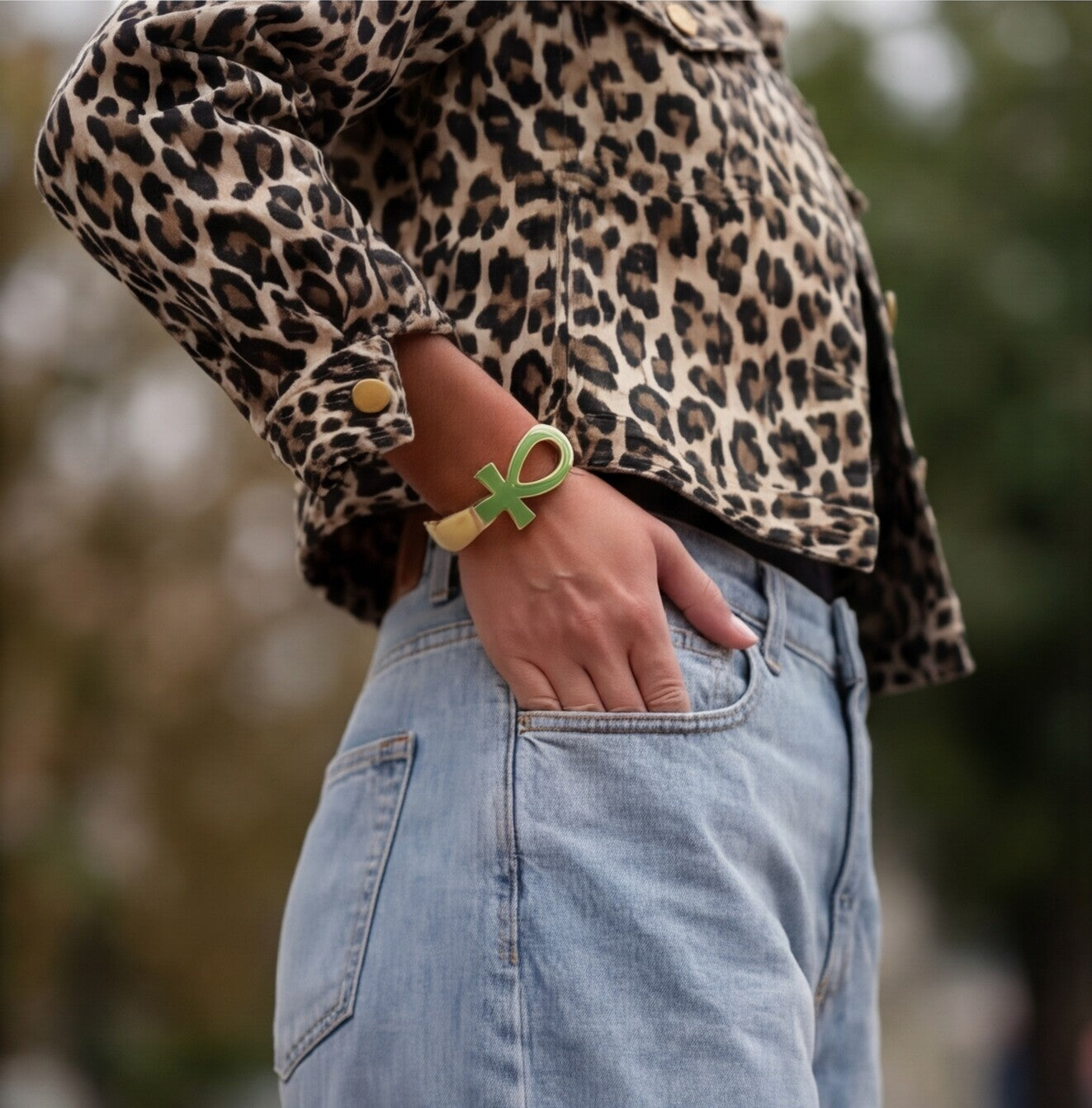 أسورة مفتاح الحياة الأخضر