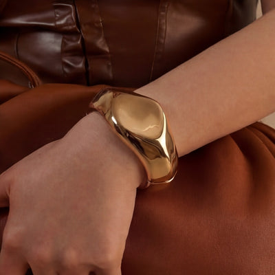 أسورة القبة الذهبية