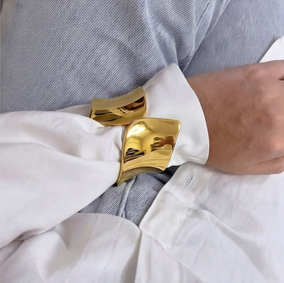 أسورة جولدن شاين