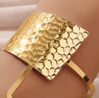 أسورة هايف جولد