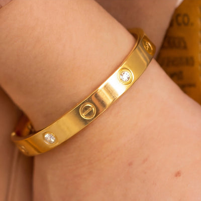 أسورة كارتير مع فصوص زركون - Cartier