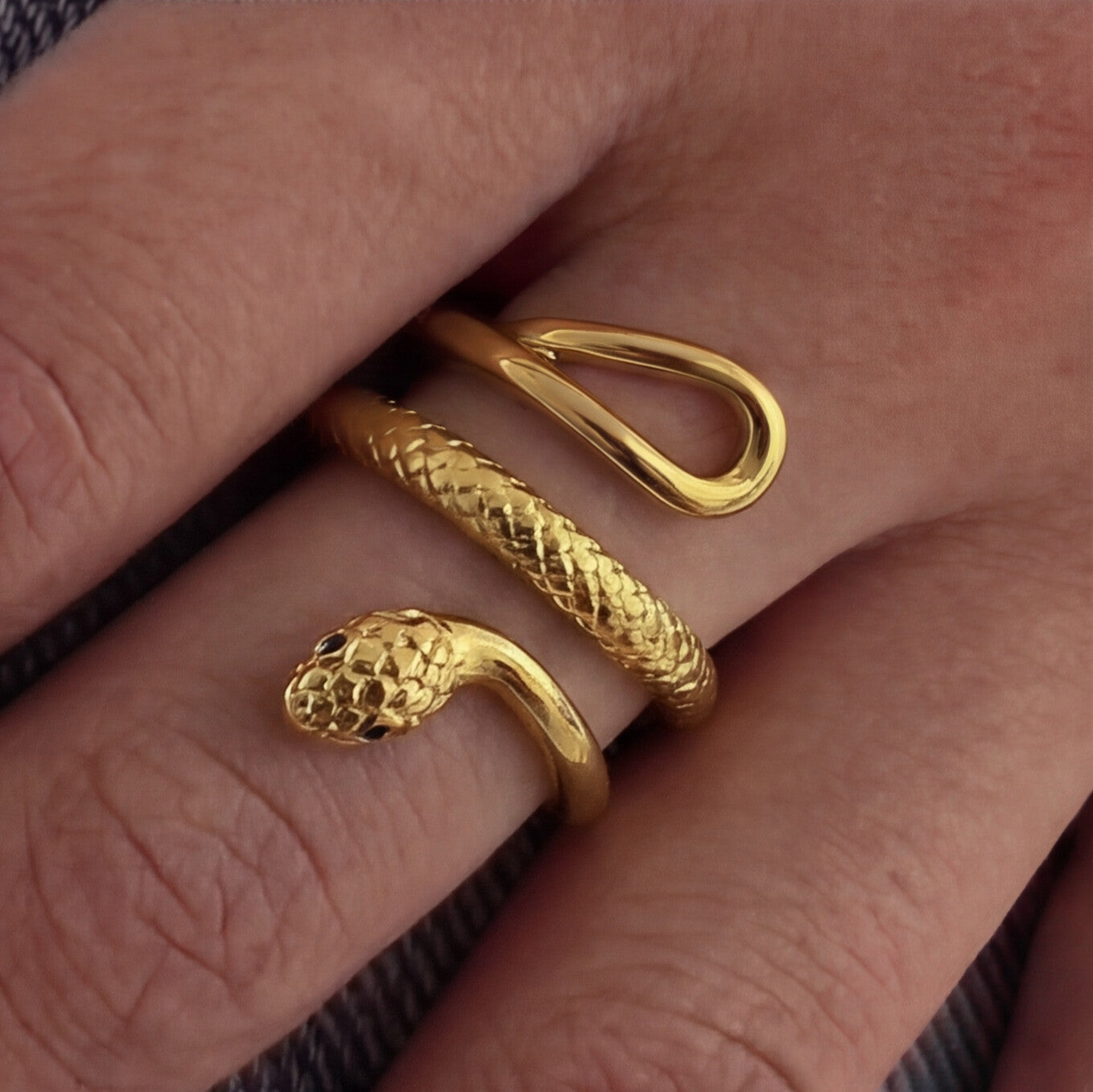 خاتم التعبان الفرعوني