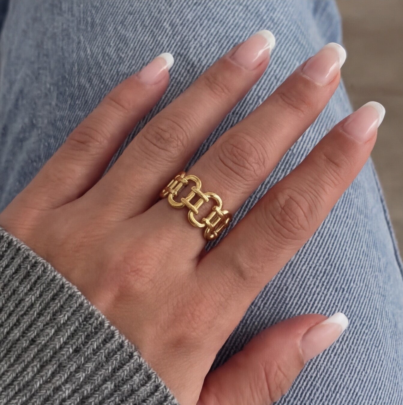 خاتم الهاردوير الدهب