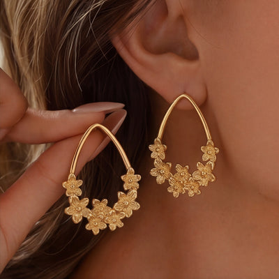 حلق الفيونكة الدهب