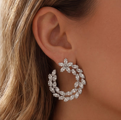 حلق الحلقة الدهب الكبيرة